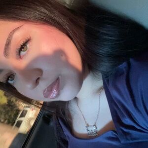 Meet your Posher, Katia